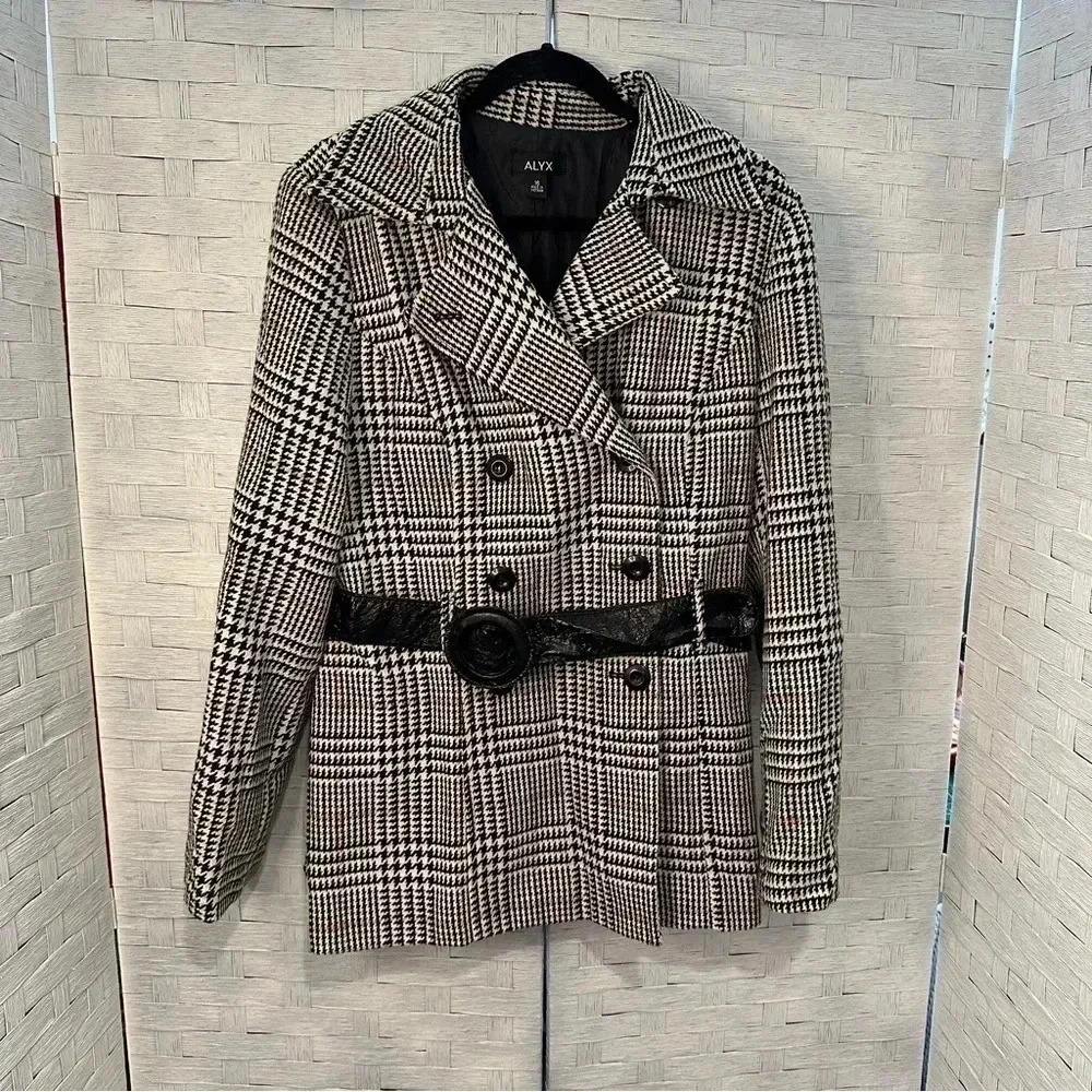 Black & White‎ Alyx Coat with Belt Size 16